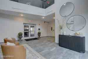 featured image of 258 Morris Ave #213