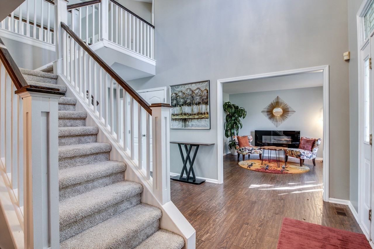 2518 Adamsway Dr - Photo 4 of 38
