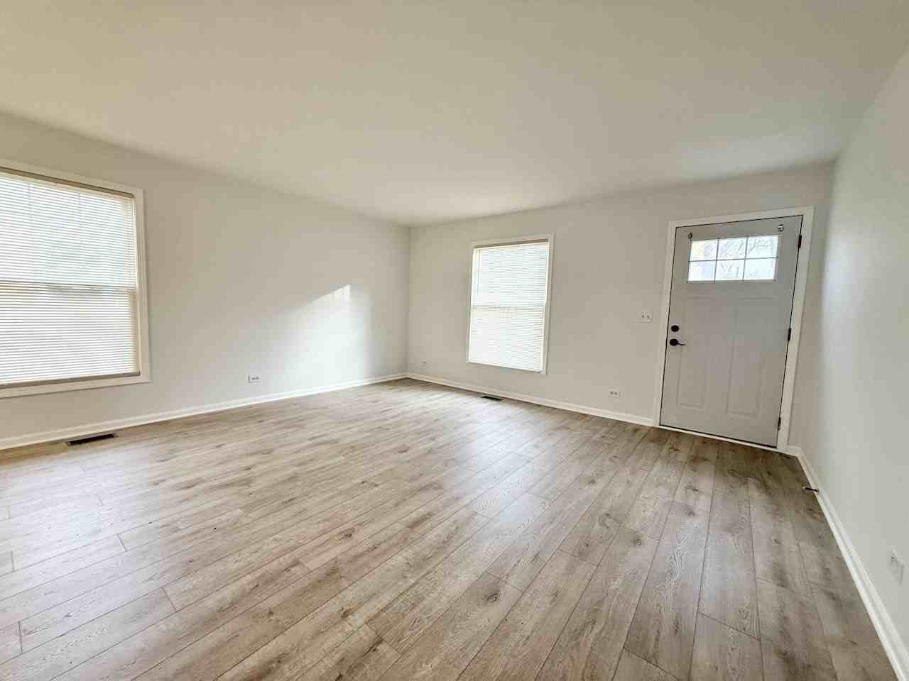 346 Mallard Ct #346 - Photo 4 of 16