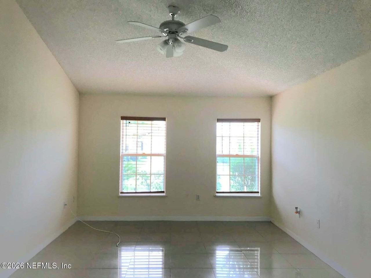5490 Lafayette Park Dr N - Photo 6 of 15