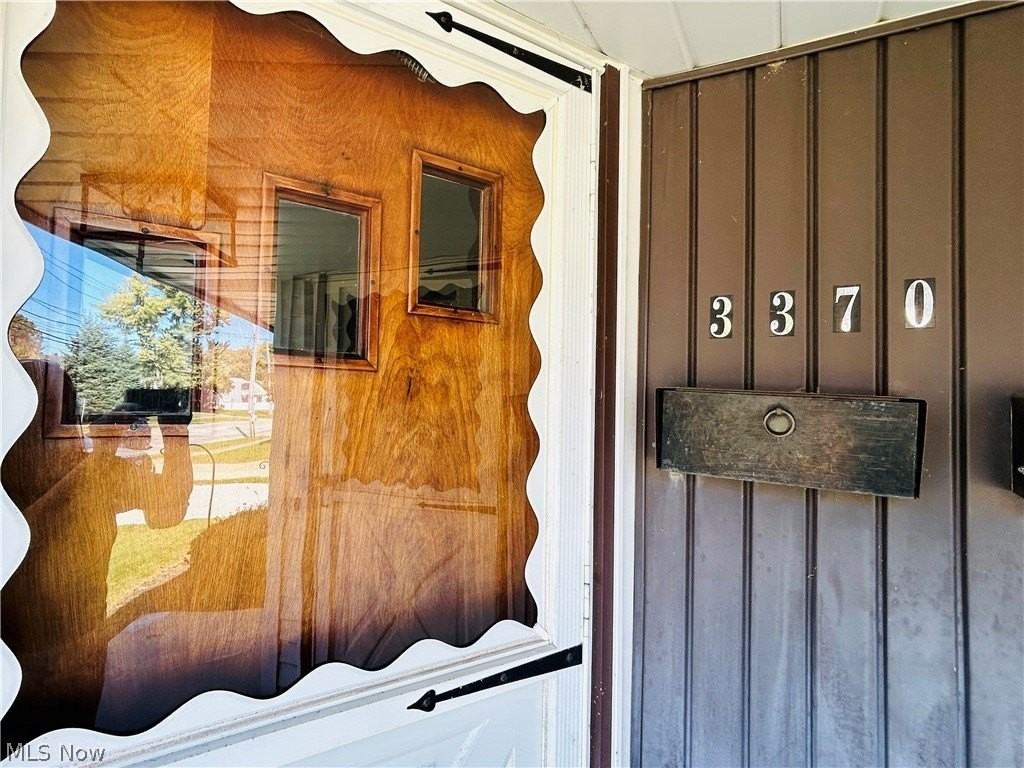 3370 Bailey Rd - Photo 3 of 21