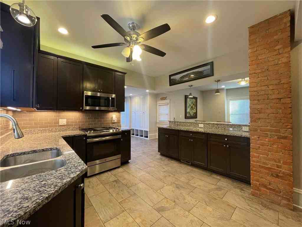 1457 W 116th St - Photo 2 of 26
