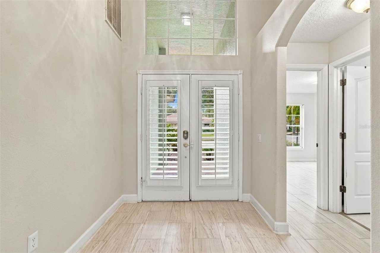 16207 Ashley Park Pl - Photo 6 of 50