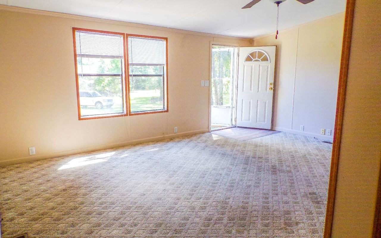 317 Nw Park Dr - Photo 4 of 4