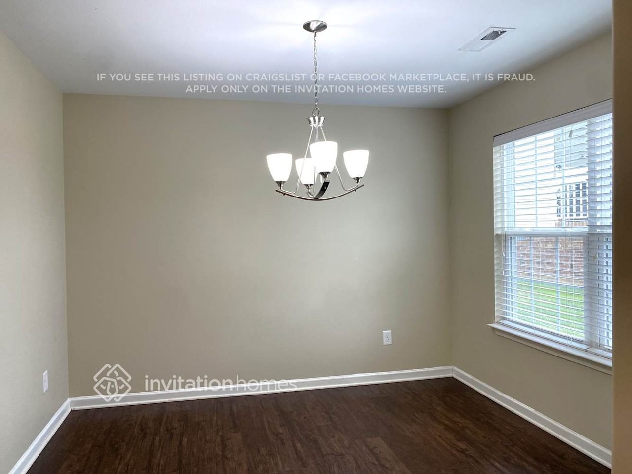544 Snooks Ct - Photo 4 of 11