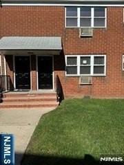 222 Garibaldi Ave #31