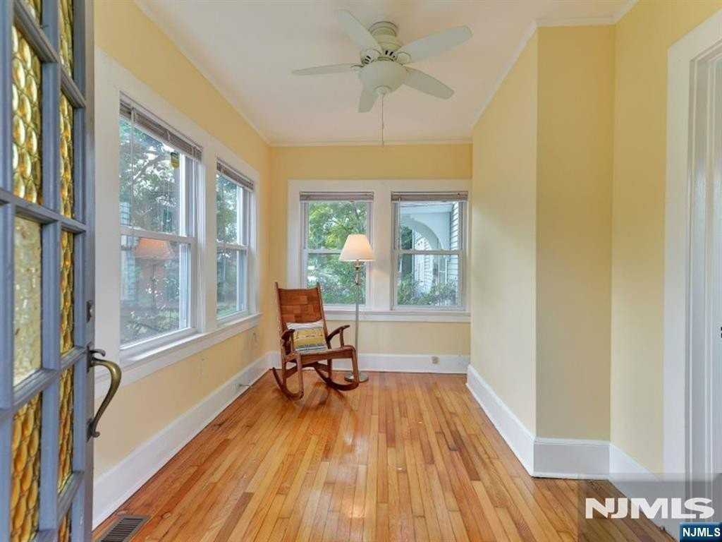 69 Watchung Ave #1 - Photo 3 of 28