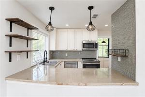 featured image of 3400 Bradbury St