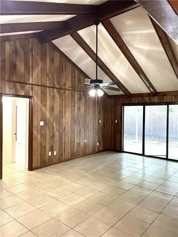 103 Wildwood Dr - Photo 4 of 15