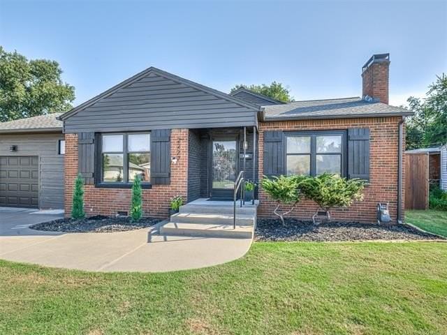 2227 S Florence Pl - Photo 2 of 44