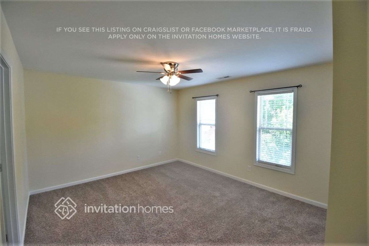 127 Verrazano Pl - Photo 2 of 13
