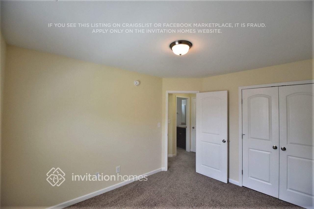 127 Verrazano Pl - Photo 3 of 13
