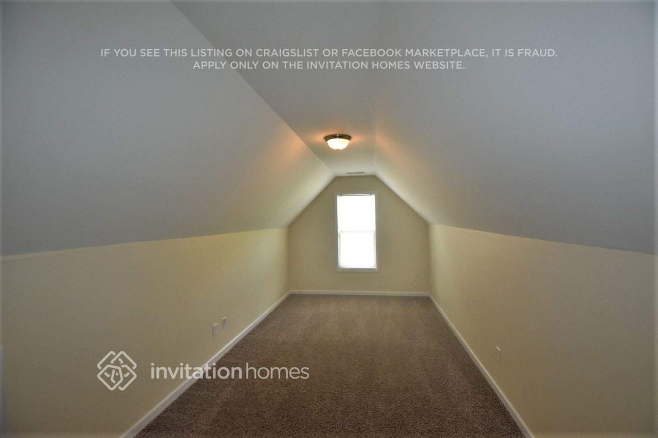 127 Verrazano Pl - Photo 7 of 13