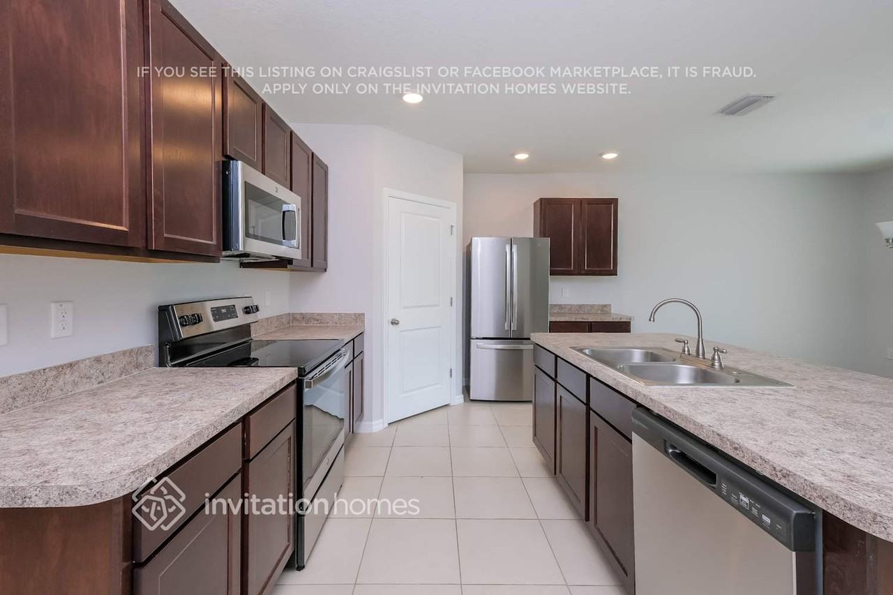 15404 Gopher Trop Pl - Photo 5 of 16