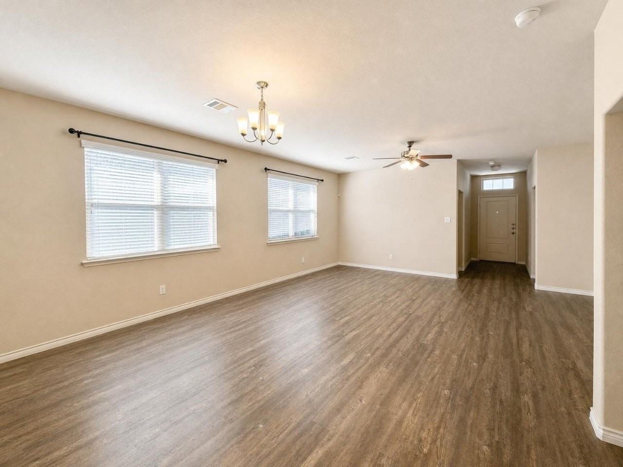 2265 Barx Dr - Photo 3 of 13