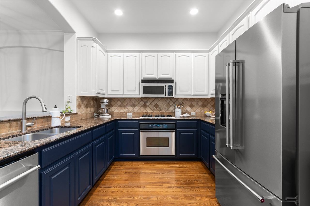 5639 Ellsworth Ave - Photo 5 of 33