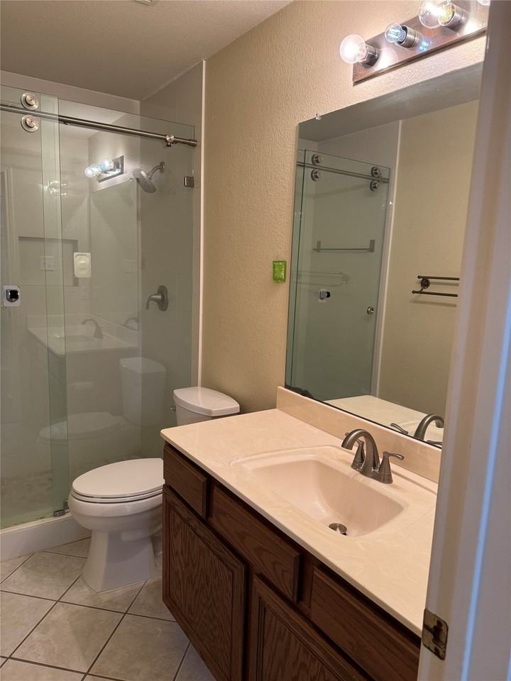337 Sycamore Dr - Photo 6 of 16