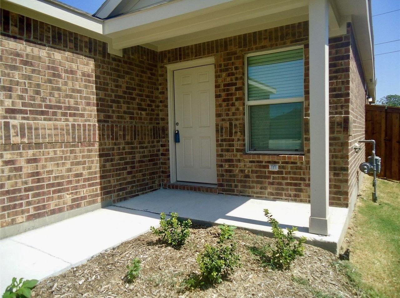 3609 Harper St - Photo 2 of 15