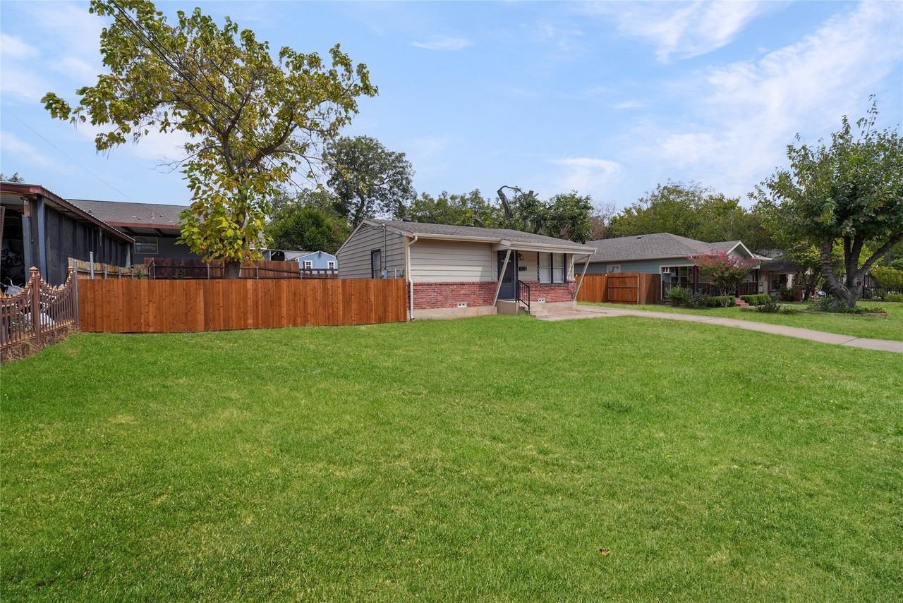 2333 Bird St - Photo 2 of 30