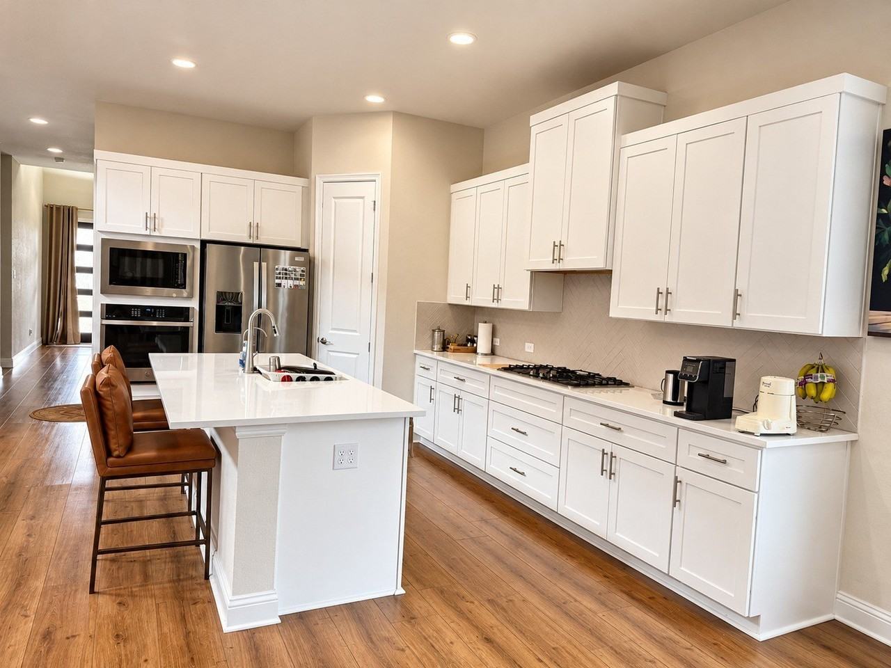 10755 Wells Branch Rd - Photo 5 of 38