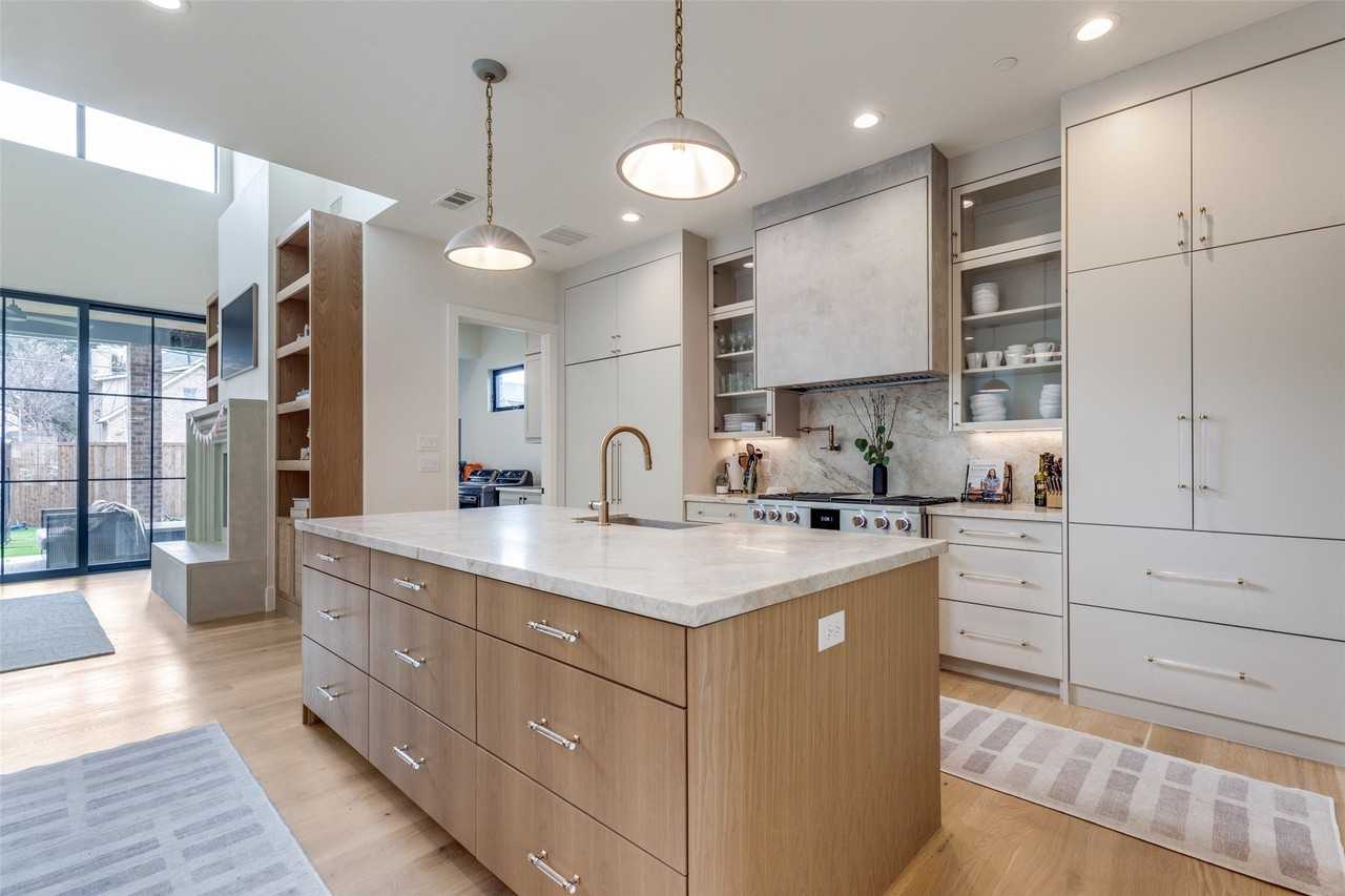 5441 Sewanee Ave - Photo 4 of 40