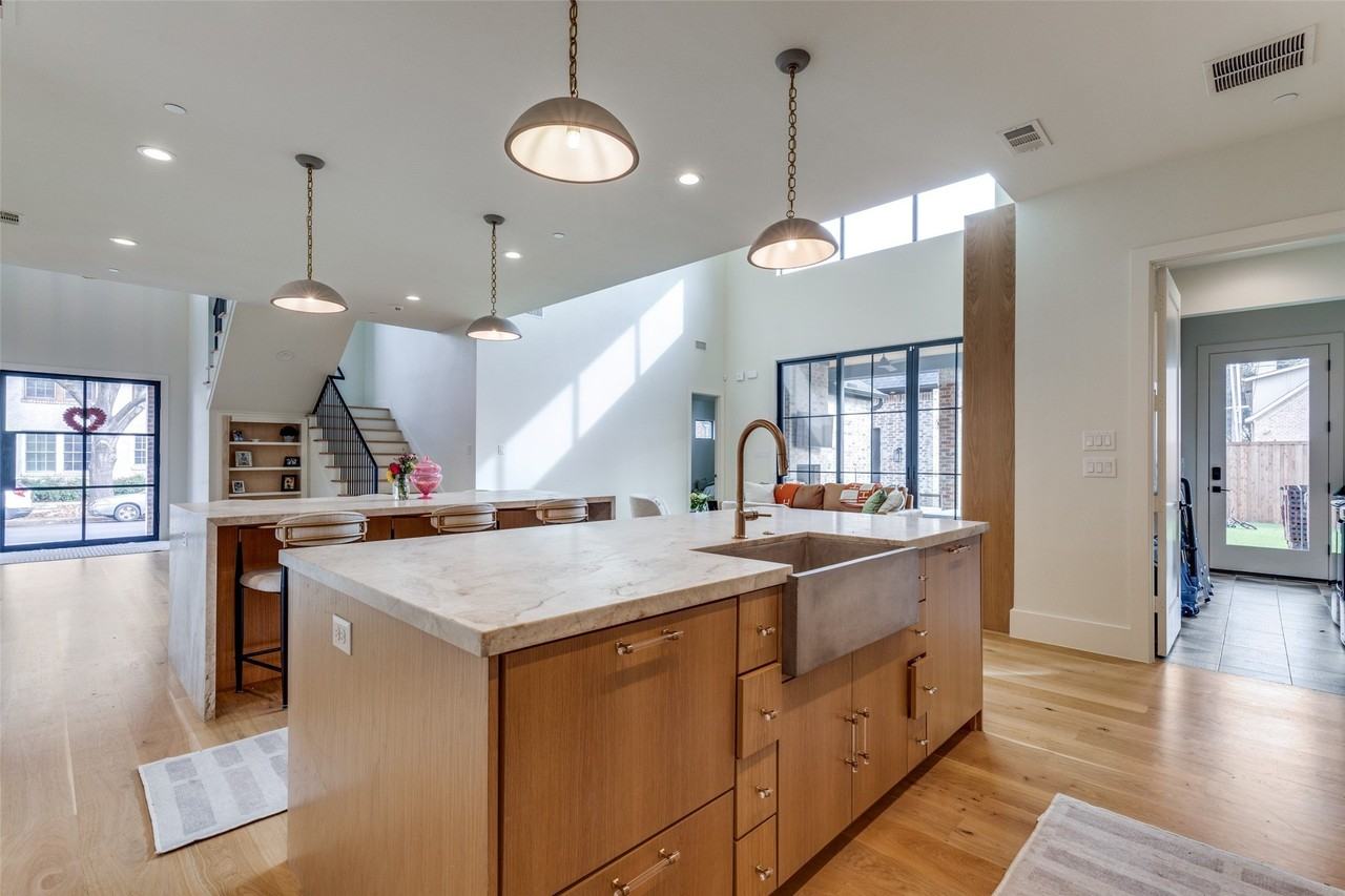 5441 Sewanee Ave - Photo 7 of 40