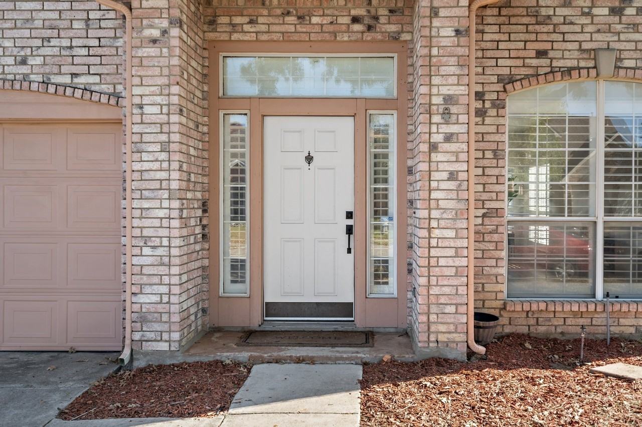 2005 Terracotta Ct - Photo 3 of 28