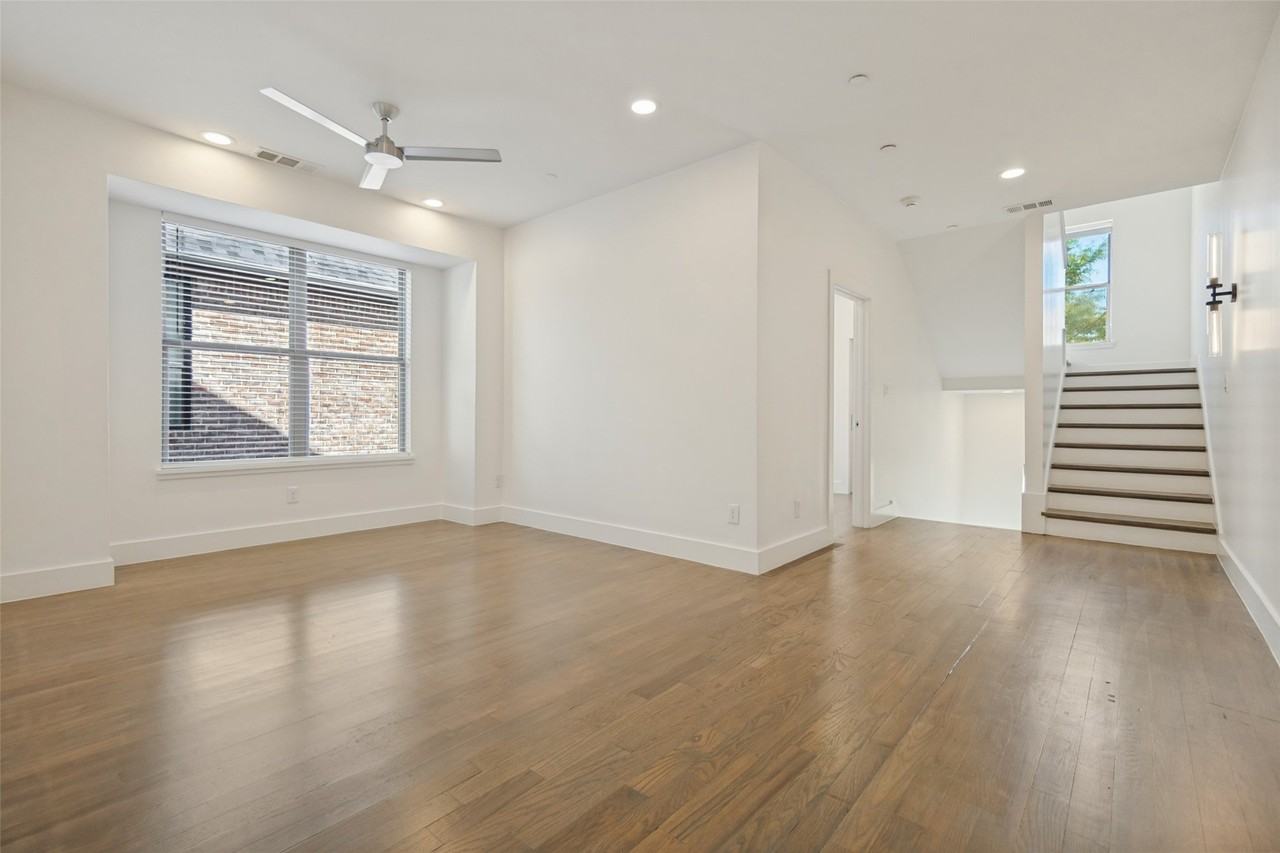 3430 Asbury St - Photo 6 of 24