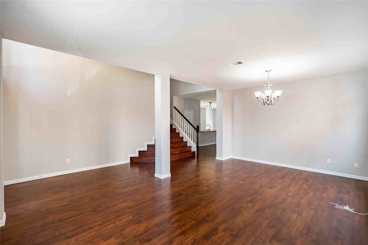 5857 Palomino Dr - Photo 4 of 26