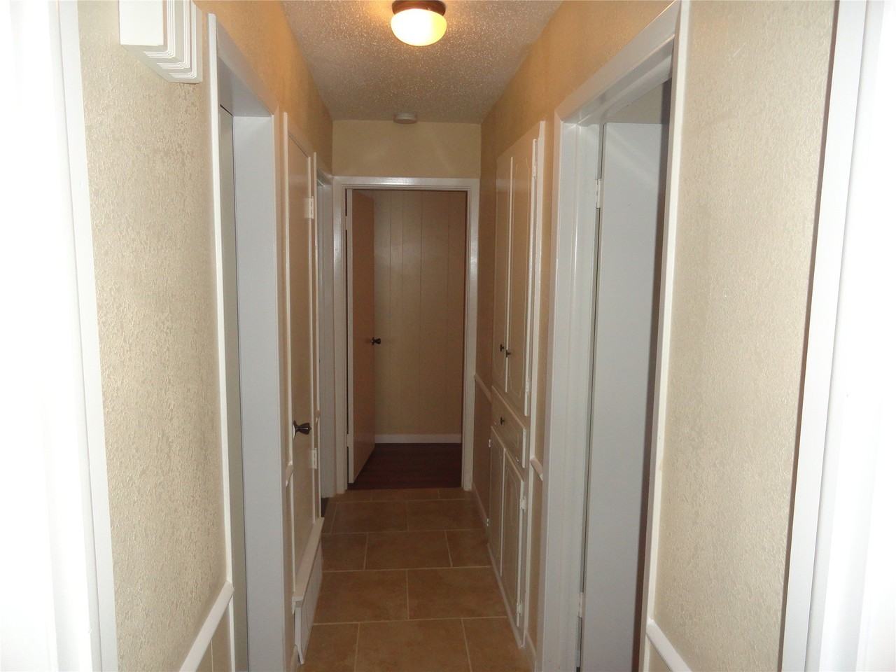 1809 Santa Clara Ct - Photo 4 of 21