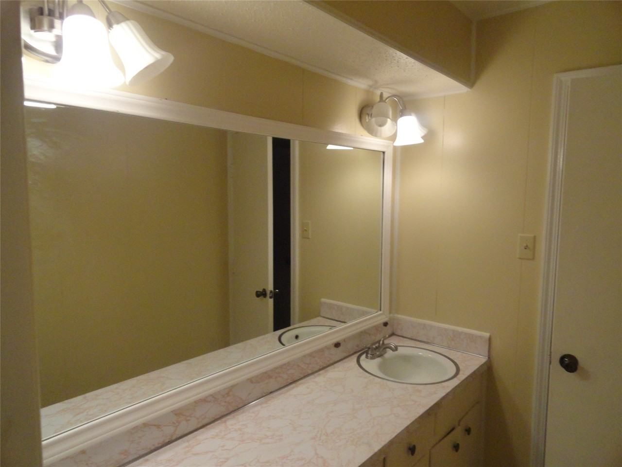 1809 Santa Clara Ct - Photo 5 of 21