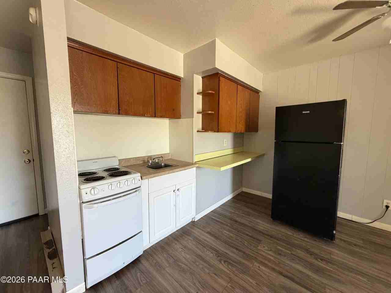 4251 N Viewpoint Dr #B - Photo 4 of 7