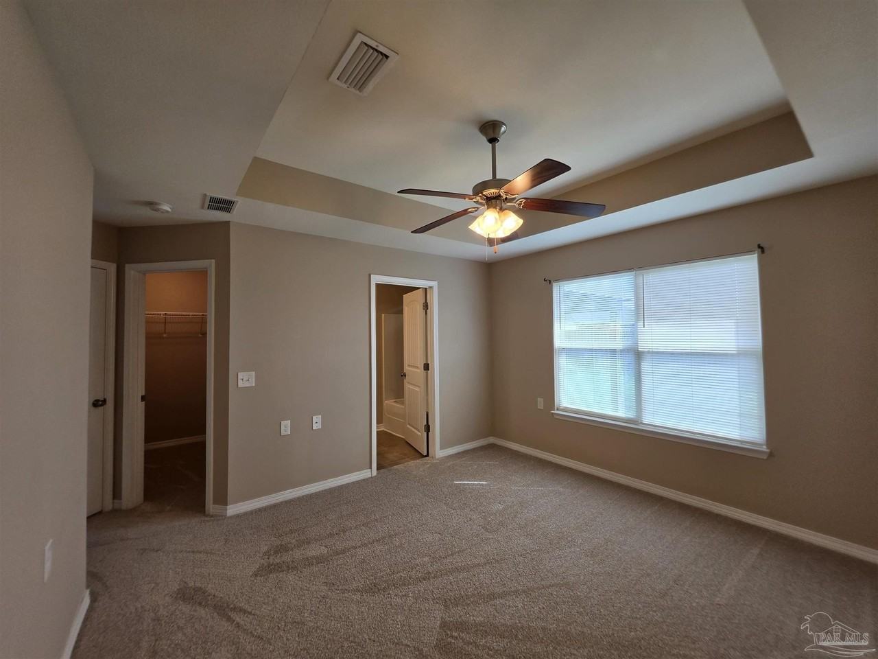 5794 Corkscrew Ct - Photo 6 of 14