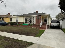 featured image of 7209 Alverstone Ave