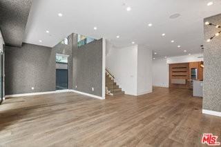 516 Vernon Ave - Photo 3 of 8