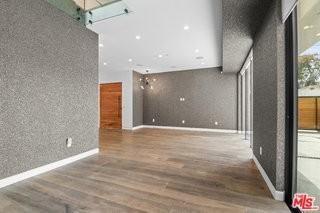 516 Vernon Ave - Photo 4 of 8