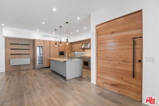 516 Vernon Ave - Photo 6 of 8