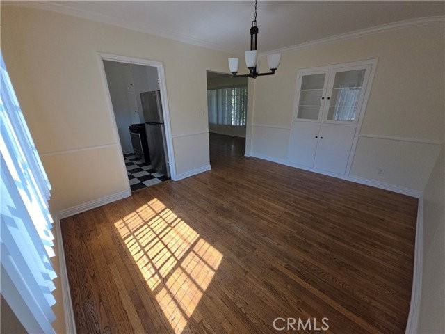575 Levering Ave #575 - Photo 5 of 7