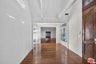 602 Foothill Rd - Photo 4 of 8