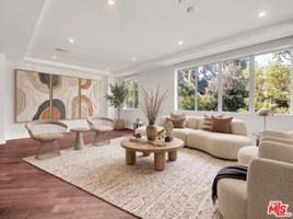 featured image of 460 N Palm Dr #204
