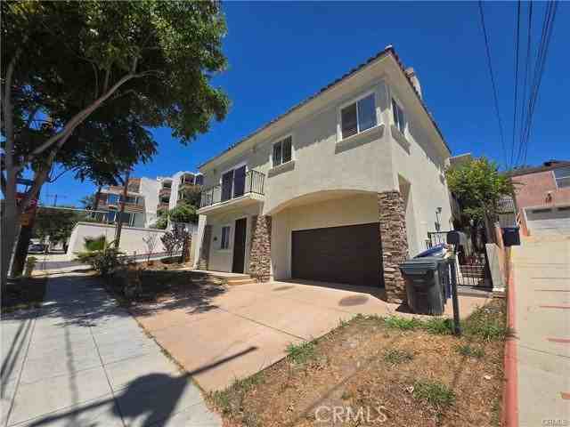 1888 Stanley Ave - Photo 2 of 8