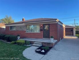 29901 Ann Arbor Trl - Photo 1 of 1