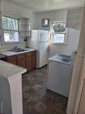 7561 Ziegler St - Photo 4 of 6