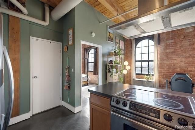 6533 E Jefferson Ave #312 - Photo 7 of 24