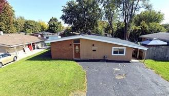 29470 Everett St - Photo 1 of 1