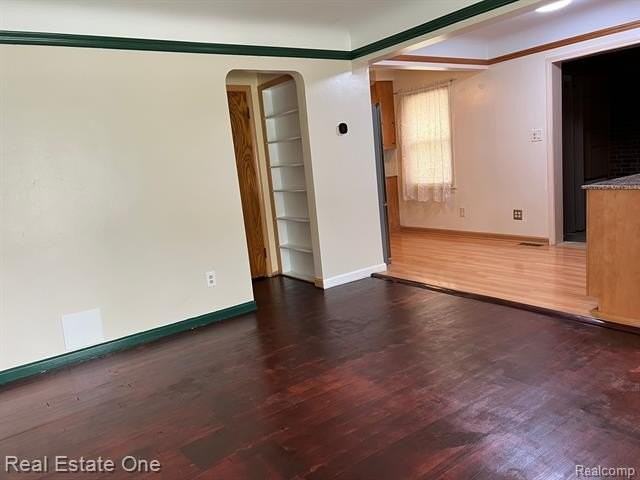 13630 Balfour St - Photo 5 of 25