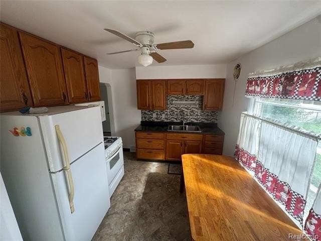664 E Mapledale Ave - Photo 3 of 18