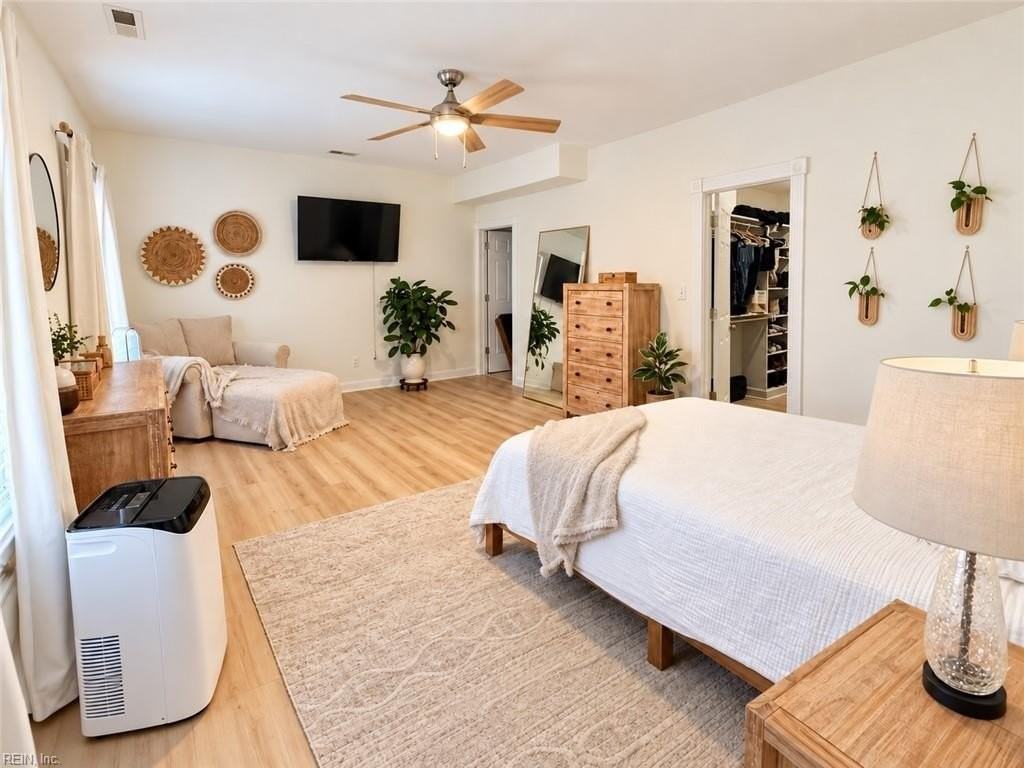 2232 W Berrie Cir - Photo 5 of 9