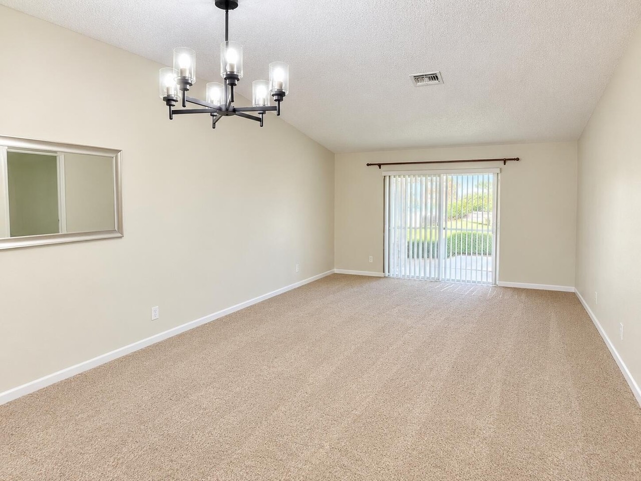 9979 Three Lakes Cir - Photo 3 of 4