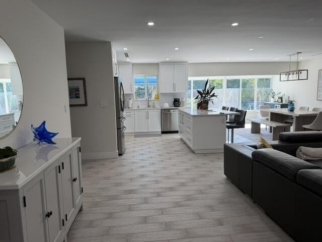 4600 Ne 15th Ave - Photo 2 of 36